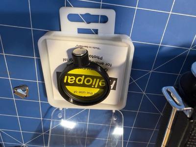 Filter holder for the widelux 1500 camera   