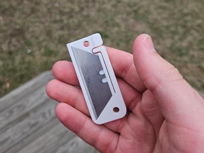Slim EDC Utility Knife