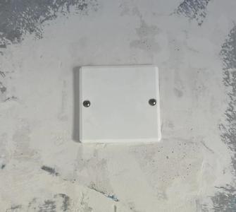 Tapa ciega electrica