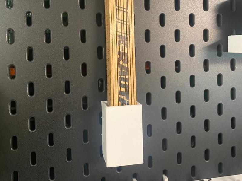 Skadis folding ruler holder 2 sizes