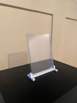 Trading Card Stand - Toploader - Version 4