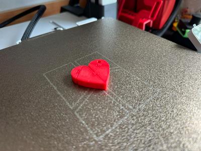 key ring - keychain heart brittle
