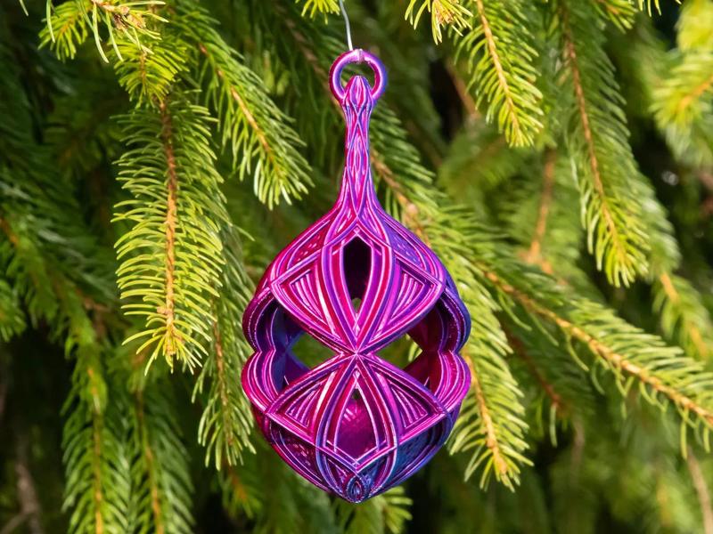 Kaleidoscope 1 Christmas Bulb 2024   