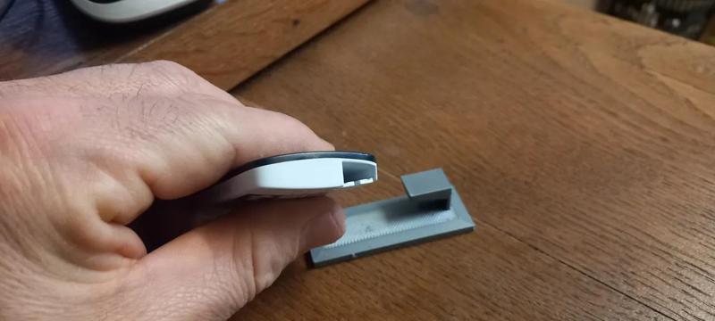 Support boitier télépéage   