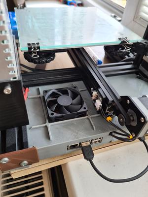 Ender 3 rear electronics case with 60mm fan