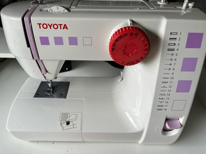 Toyota sewing machine spare  button /model FSL RS 18 series A