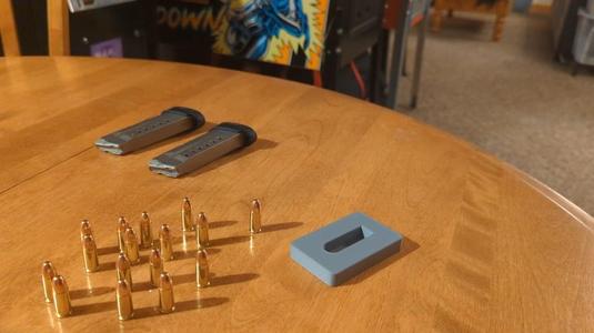 Smith and Wesson M&P Shield 9mm Speed Loader 