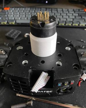 Adapter for Fanatec XBox Universal Hub v1 with QR2