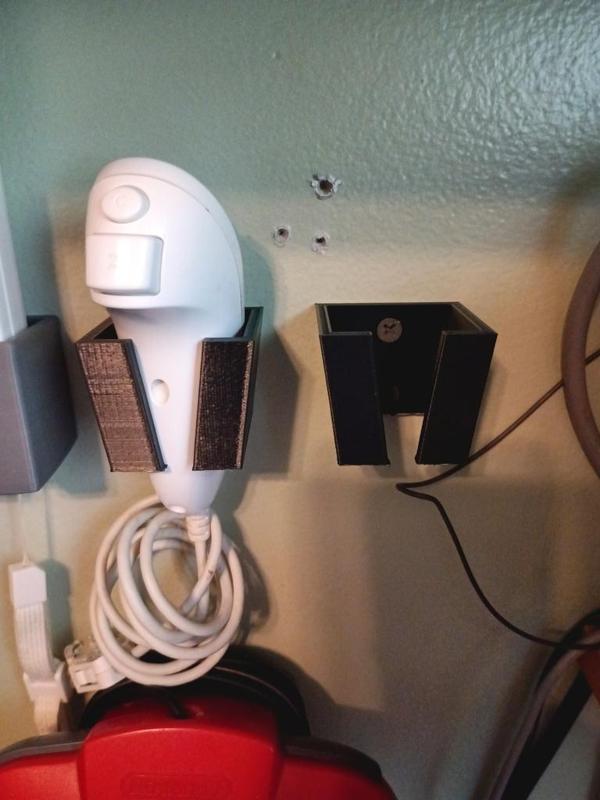 Wii Nunchuck Holder w/ Screw Holes