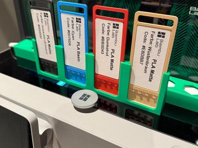 Filament Swatch Stand