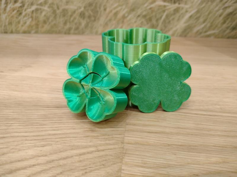 Bath bomb mold - spring clover