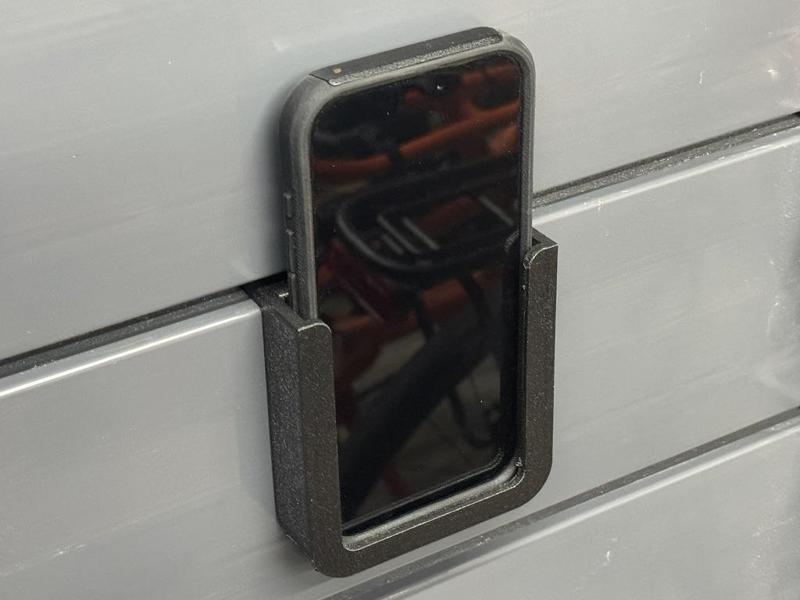 Proslat iPhone Holder