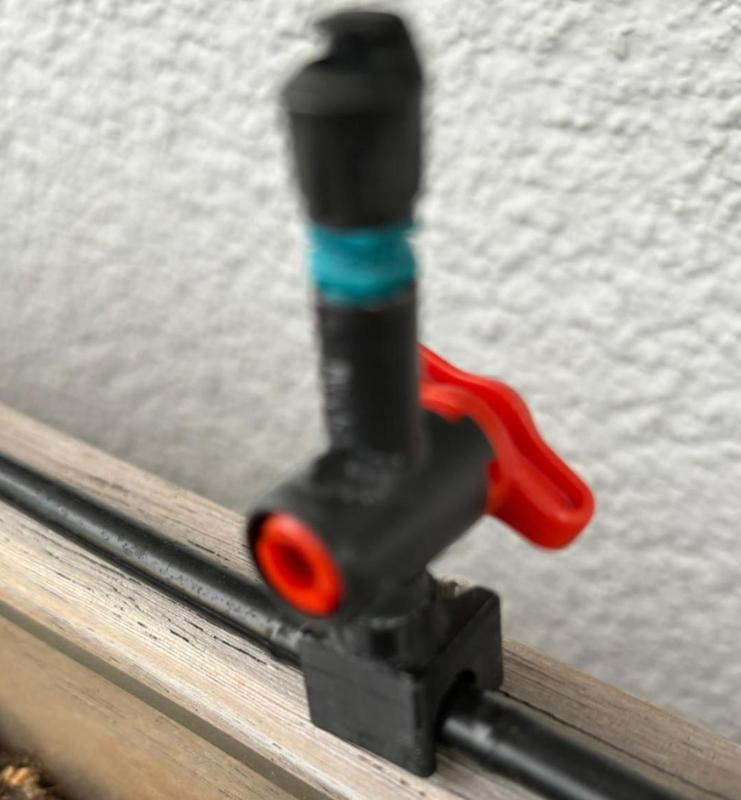 Gardena Micro Dip installation tools