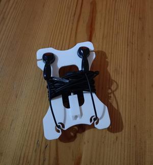 Headphone Cable Organizer