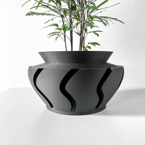 The Inero Planter Pot with Drainage Tray & Stand | Modern and Unique Home Decor for Plants