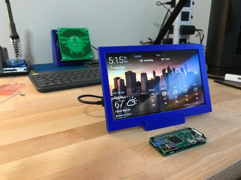 7" TFT Display case