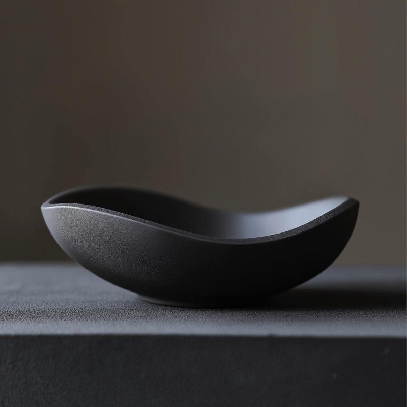 Eclipse Trinket Dish – Elegant Minimalist Jewelry Holder