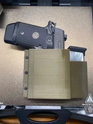 Sub-compact Holster with Magazine Pouch for SIG P938, and others, with Streamlite TLR-6