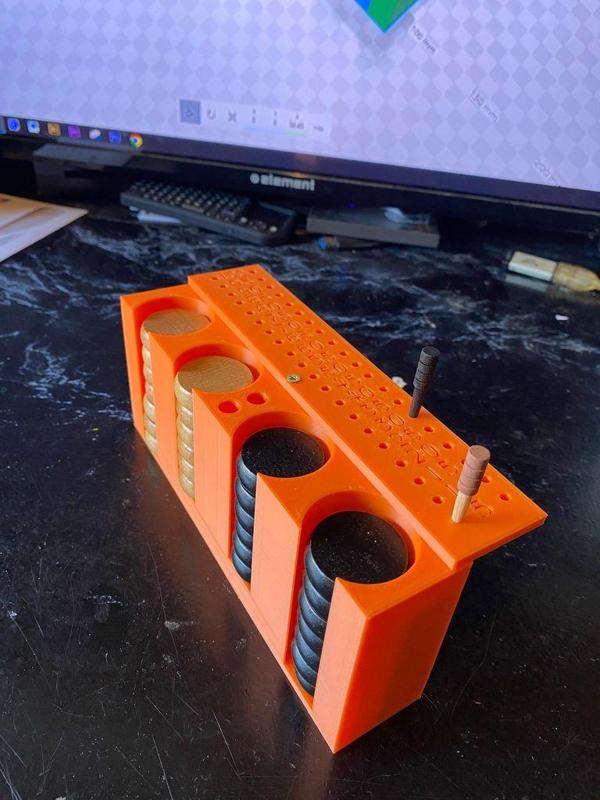 All-in-one crokinole puck holder/peg holder/20 holder/scoreboard