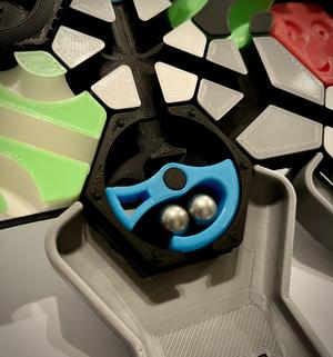 Hextraction Dispenser Tile
