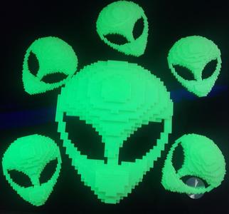 Alien Voxel Head