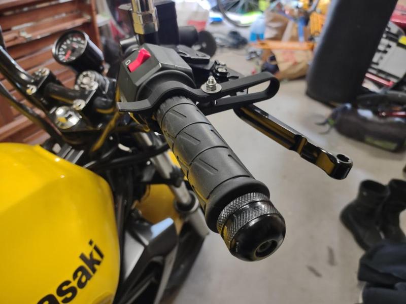 Motorcycle throttle lock / cruise control