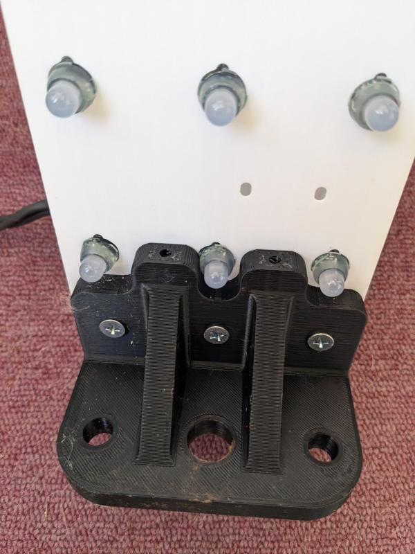 Coro Candycane Mount