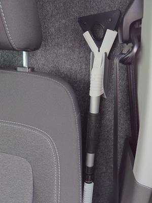 Snow brush/scraper wall mountingbraket