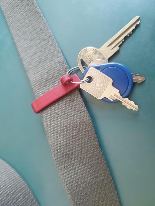 Belt key clip