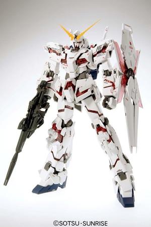 RX-0 Unicorn Gundam (Destroy Mode)