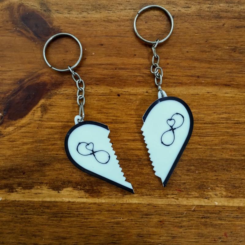 HEART KEYCHAIN