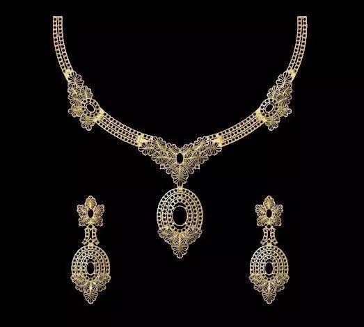 Fancy neckless with ear ring