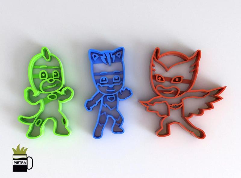 MOLDE CORTANTE PARA GALLETAS FONDANT HEROES EN PIJAMA CERAMICA