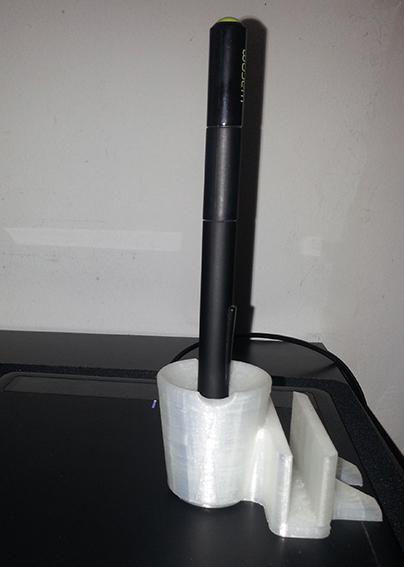 Tablet and pen holder