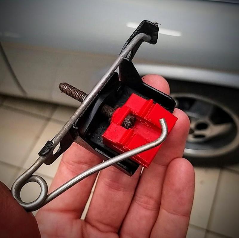 Jaguar XJS Headlight Retainer Clips