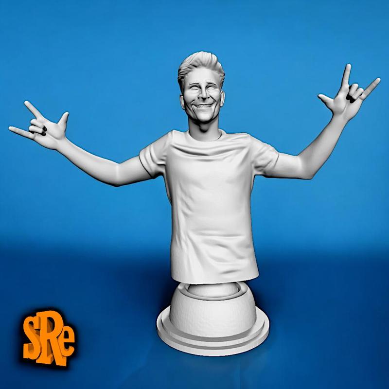 Bust Julian Alvarez - Forward of ARGENTINA and ATLETICO DE MADRID