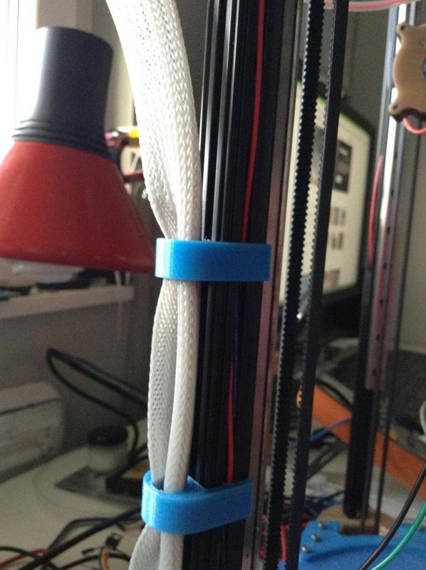Grapa para cables kossel