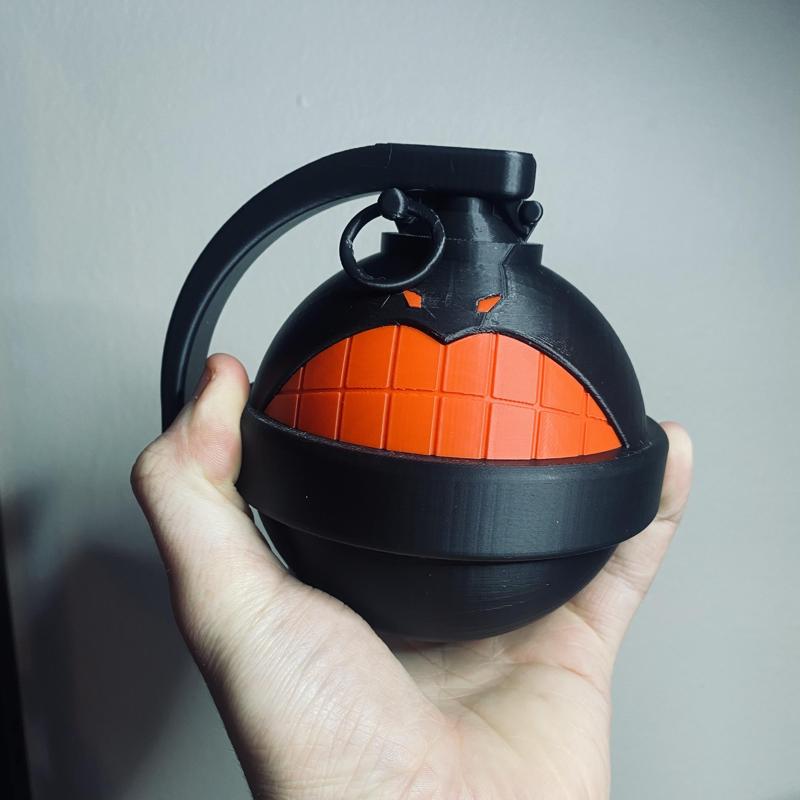 Space King Grenade