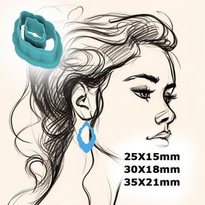 cutter for polymer clay in 3 dimensions, rounded rhombus