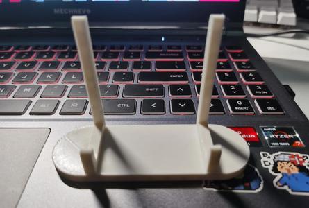 Simple Multifunctional Stand