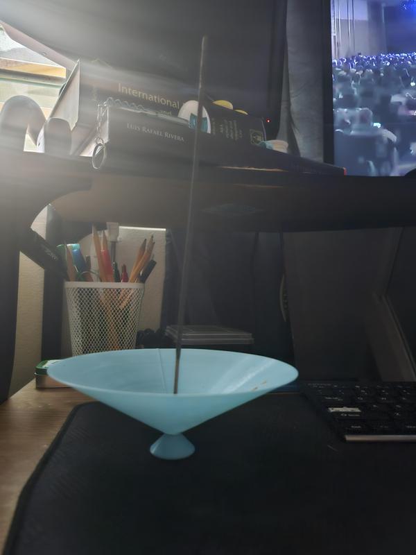 Low Material Use Incense Burner