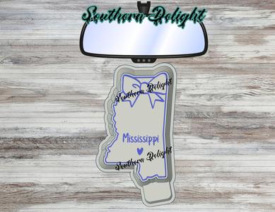 Mississippi w/ bow freshie mold