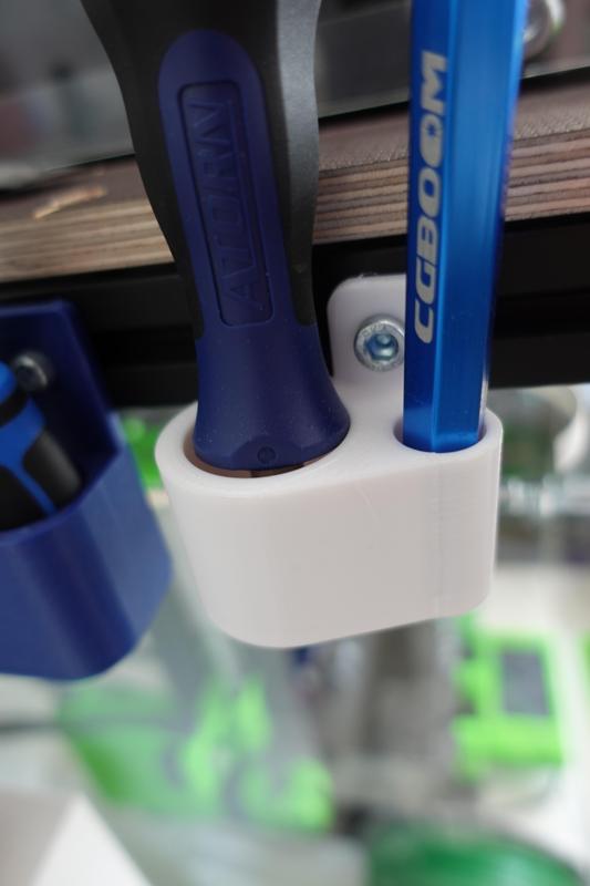 Halterung für Handsenker und Handentgrater