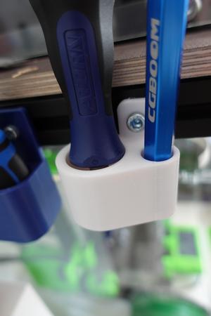 Halterung für Handsenker und Handentgrater