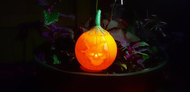 Halo Jack-O-Lantern
