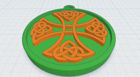 Celtic Round Cross 18