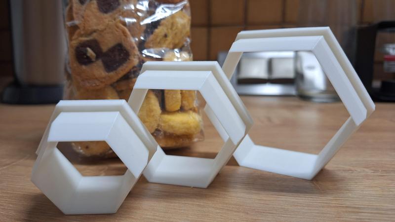 Gebäck-Ausstecher, Sechseck (die wirklich funktionieren) / Cookie cutter (which really work)