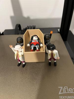 casket for small character