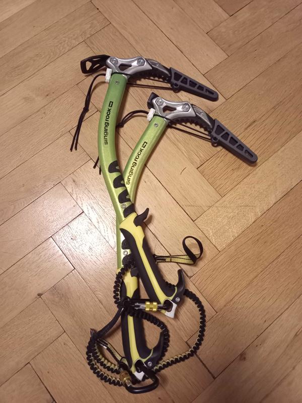 Ice Axe Cover
