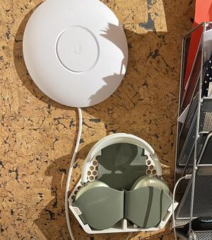 AirPod Max Case and Headphone Holder - Wallmount Remix